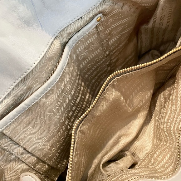 SOLD Prada Gaufre Convertible tote bag SOLD - Picture 4 of 16